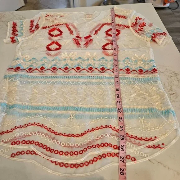 Sundance Size Large Sheer Boho Embroidered Red Turquoise Shear Short Sleeve Top - Picture 10 of 10